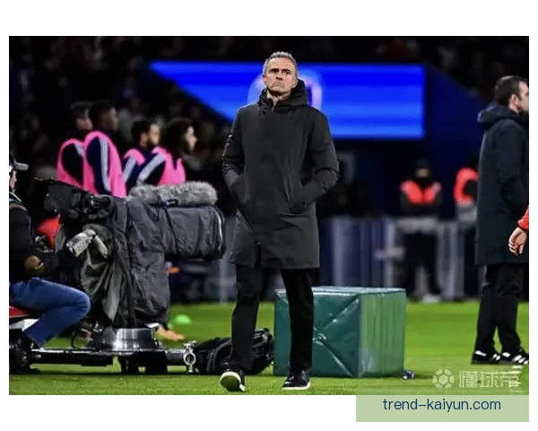 恩里克阵型变化引发关注，球队状态带来新机遇