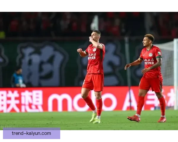 拉莫斯战术适配性展现出色，持续提升球队防线稳固性